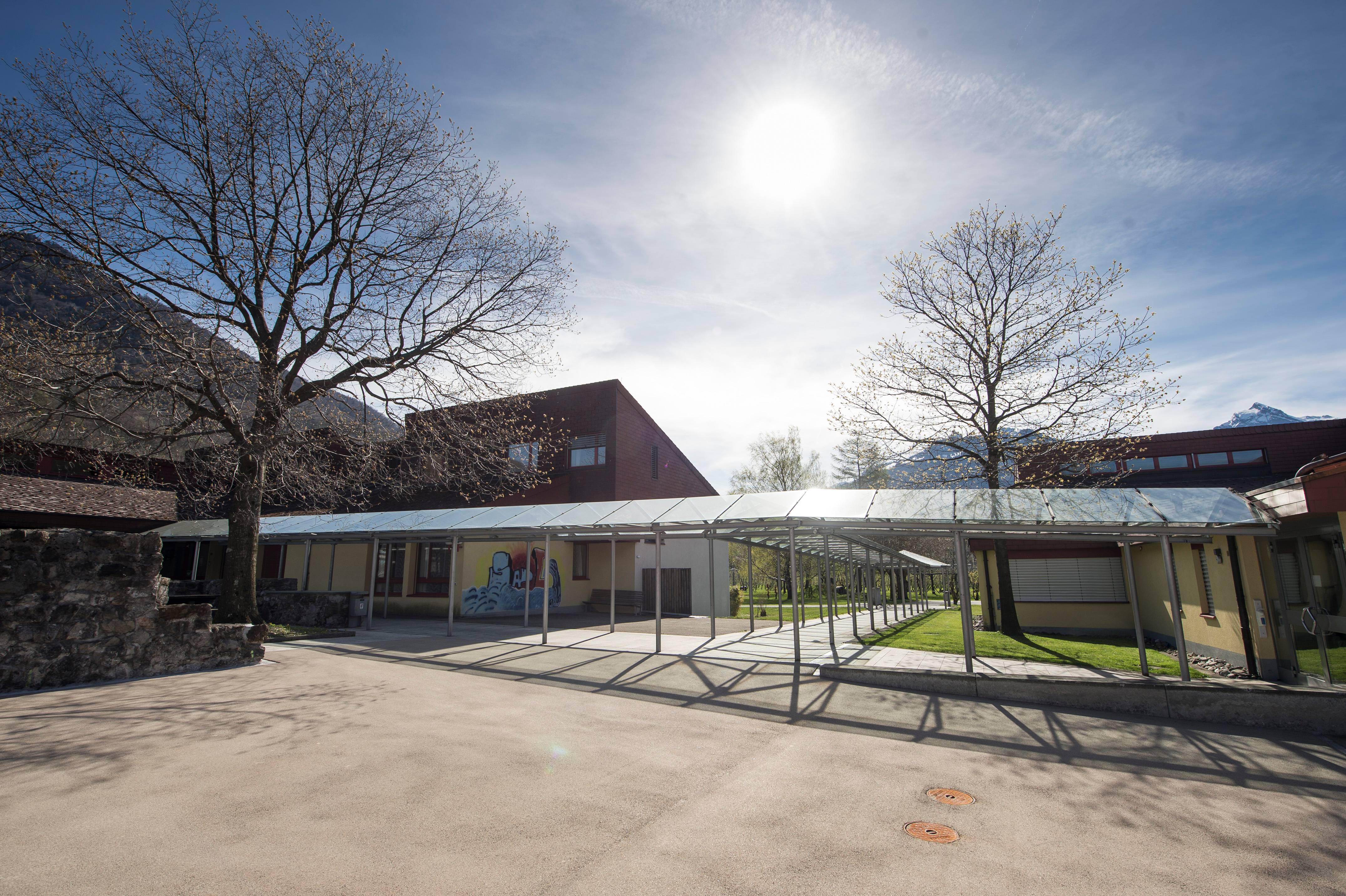SchuleAnDerLinth_20150415-7-min.jpg